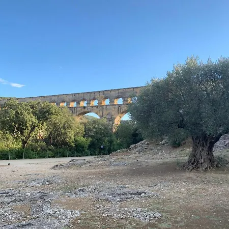 La Magnanerie De Nocleg ze śniadaniem Dions