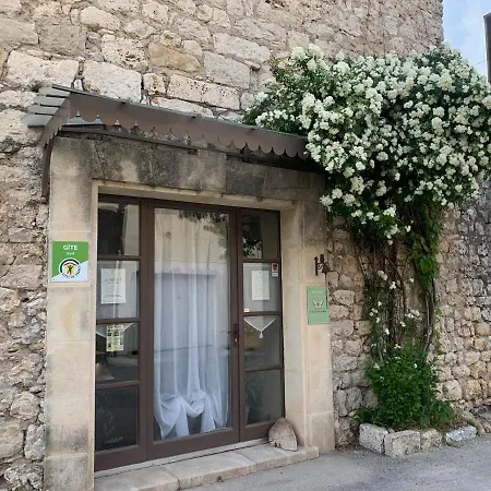 La Magnanerie De *